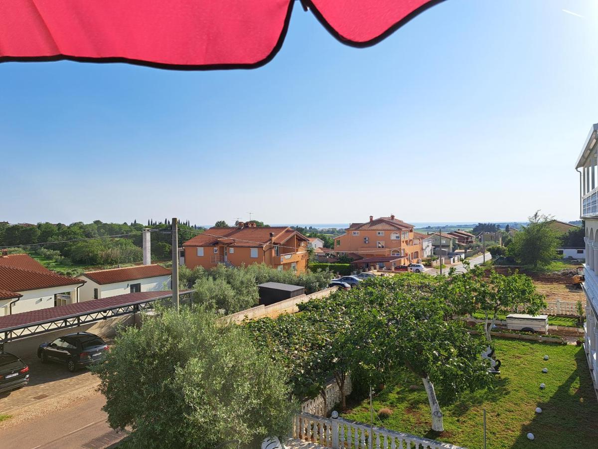 Casa Antonio With Swimming Pool Lejlighed Novigrad Istria Eksteriør billede