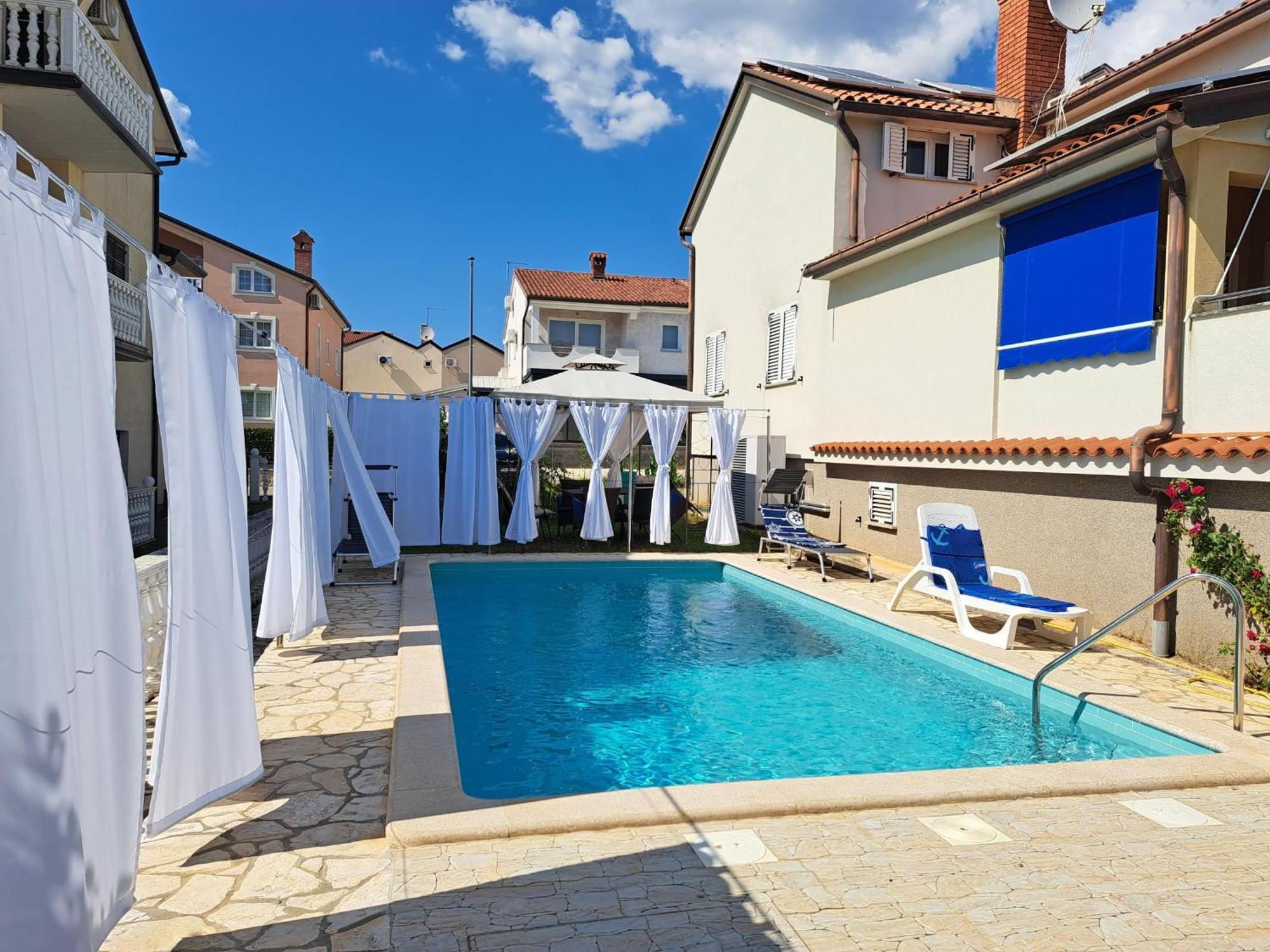 Casa Antonio With Swimming Pool Lejlighed Novigrad Istria Eksteriør billede